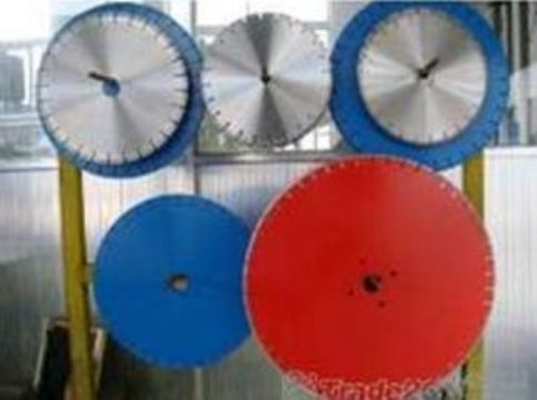 點擊查看詳細信息<br>標題：馬路刻紋機用刻文片 閱讀次數(shù)：1860